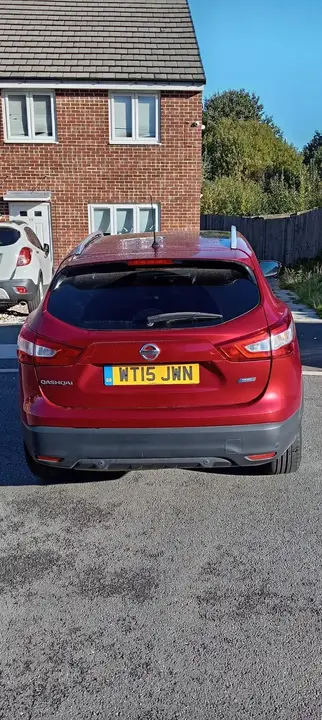 Nissan Qashqai 2015 photo 2