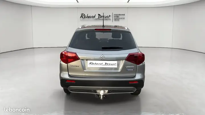Suzuki Vitara 2023 photo 4