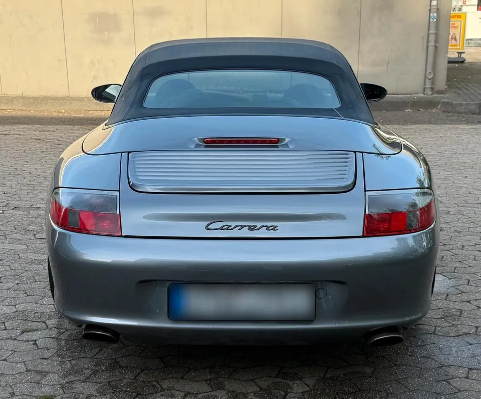 Porsche 996