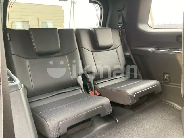 Toyota Land Cruiser Prado 2026 photo 5