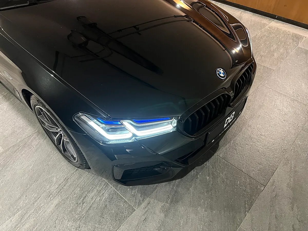 BMW 5 Series 2021 photo 3
