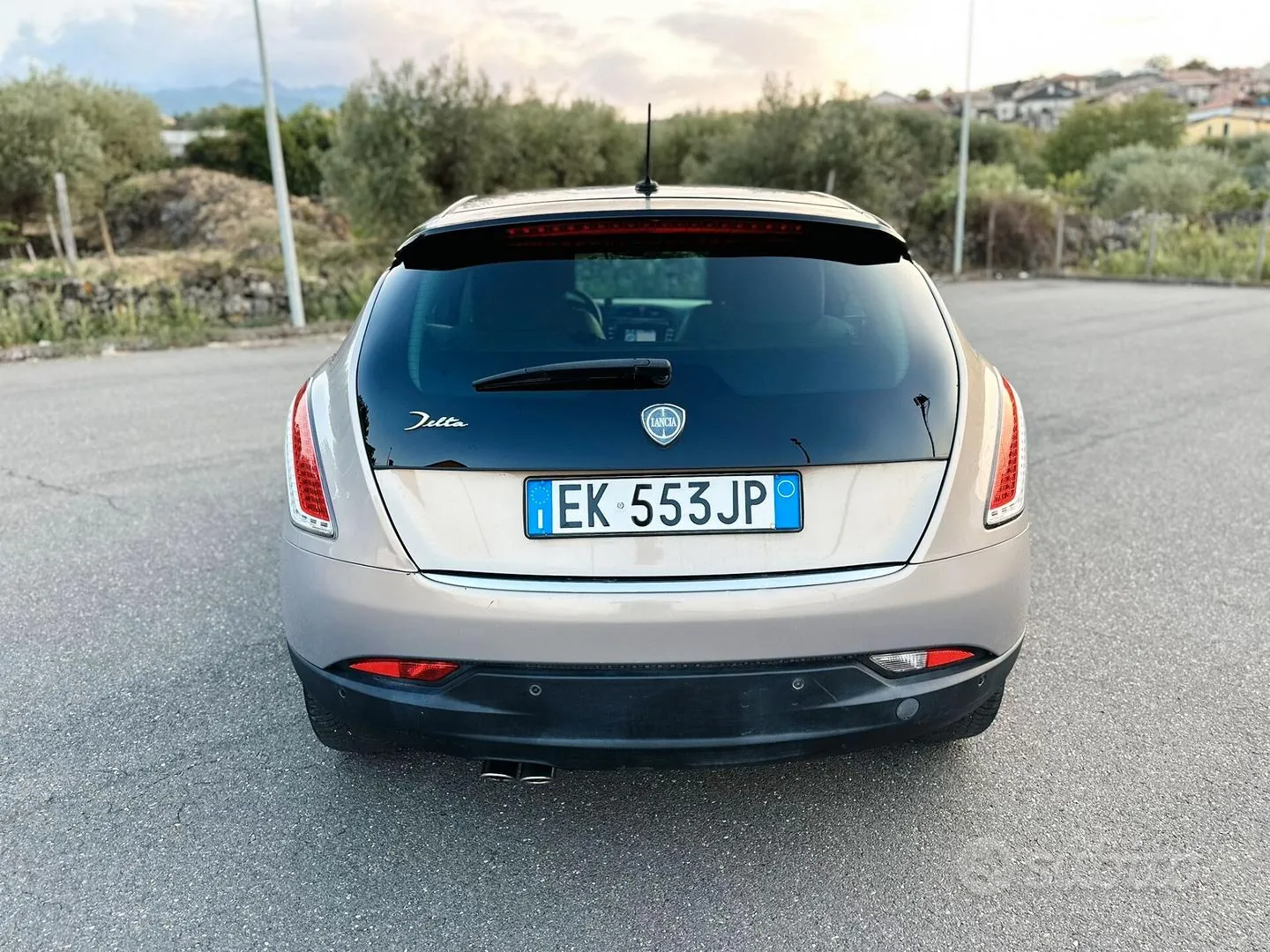 Lancia Delta 2011 photo 4