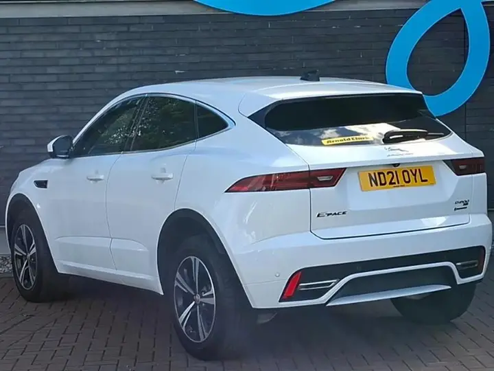 Jaguar E-Pace 2021 photo 2
