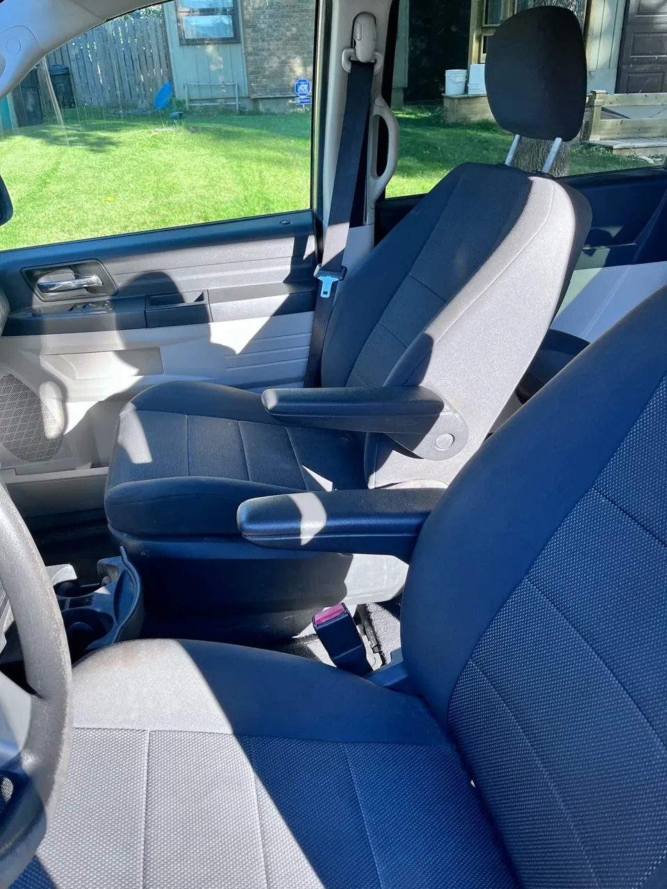 Dodge Caravan 2008 photo 5