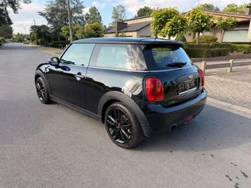 Mini One 2018 photo 3