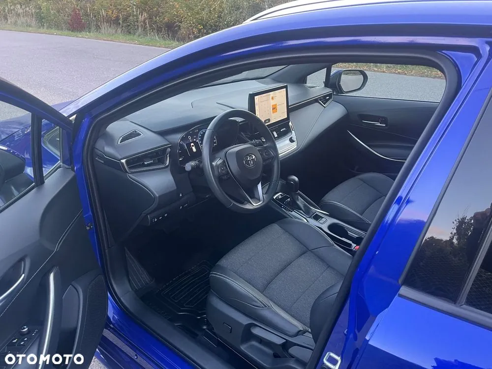 Toyota Corolla 2023 photo 2