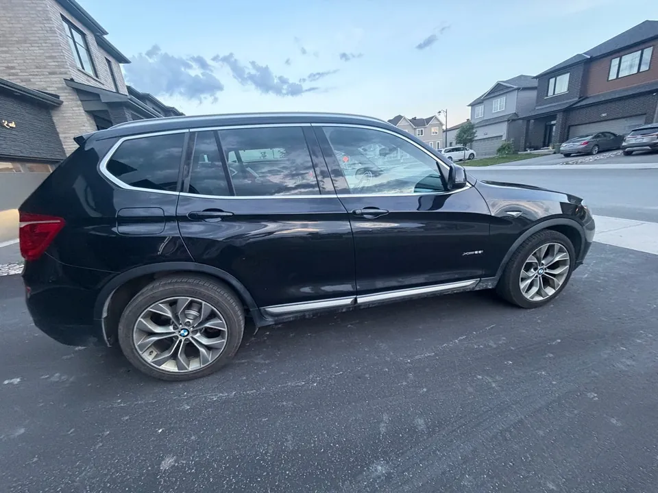 BMW X3 2017 photo 2