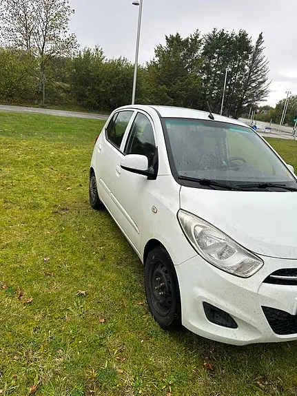 Hyundai I10 2011 photo 2