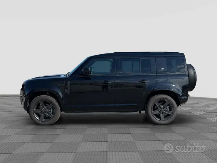 Land Rover Defender 2023 photo 2