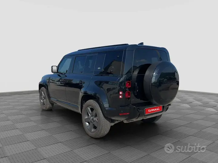 Land Rover Defender 2023 photo 3