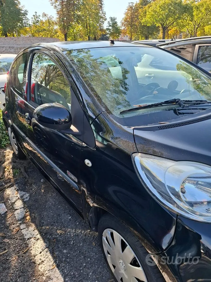 Peugeot 107 2008 photo 4