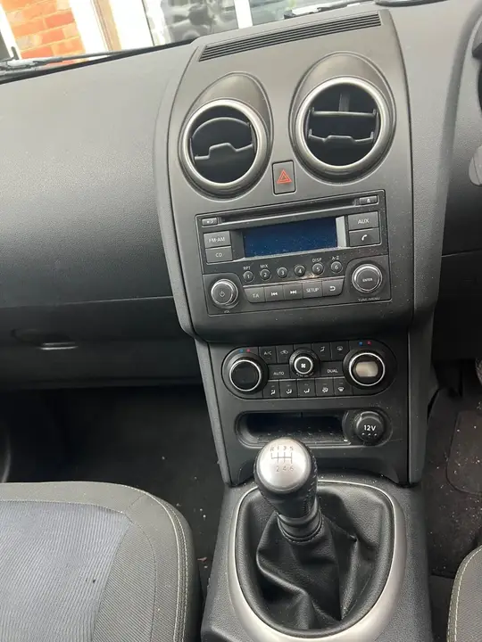 Nissan Qashqai+2 2012 photo 4