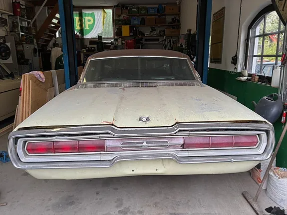 Ford Thunderbird