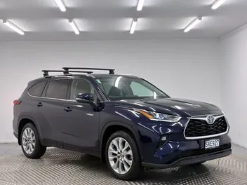Toyota Highlander 2022 photo 2