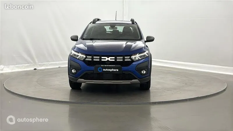 Dacia Sandero 2022 photo 2