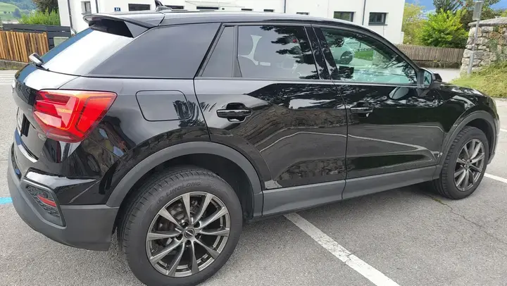Audi Q2 2021 photo 2