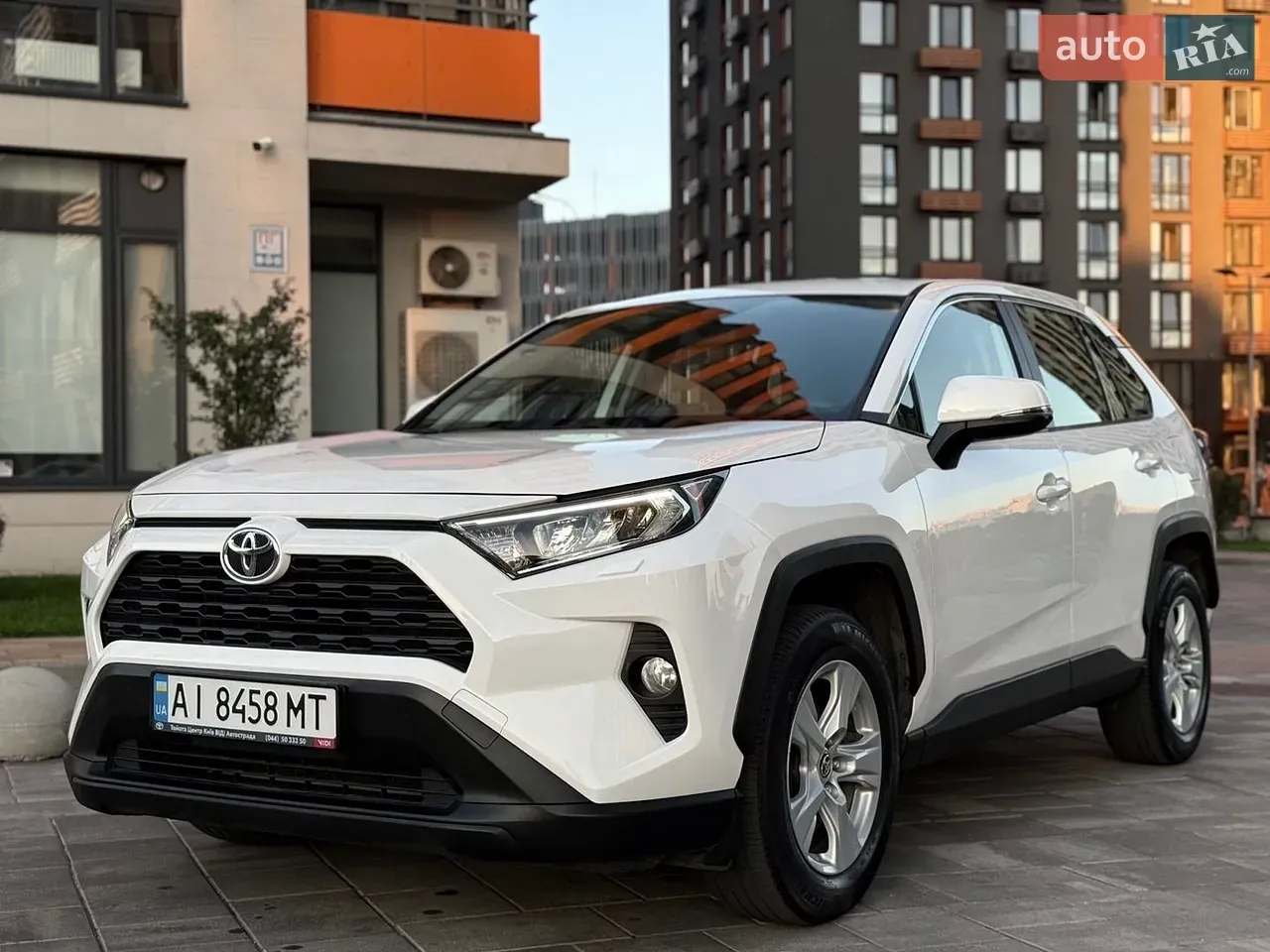 Toyota Rav4 2021 photo 4