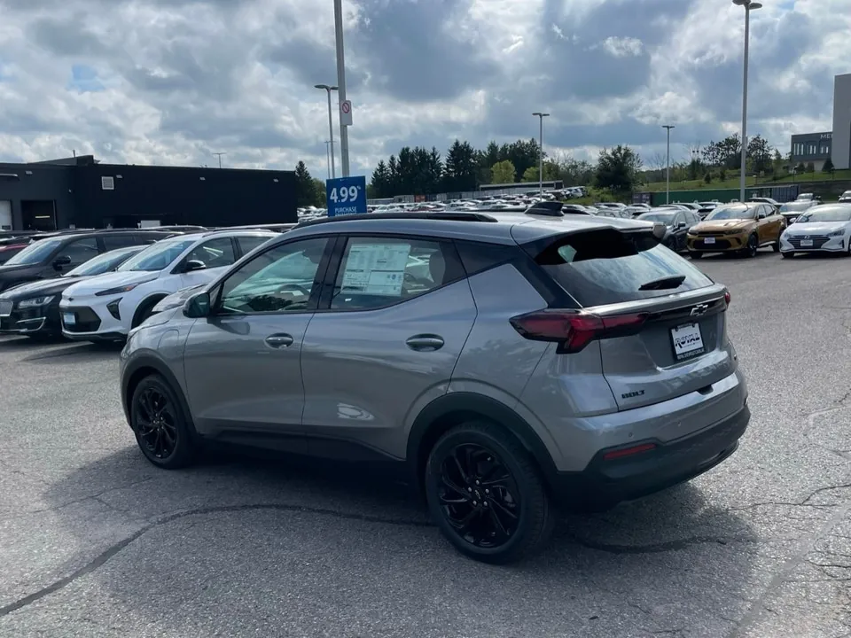 Chevrolet Bolt 2027 photo 3