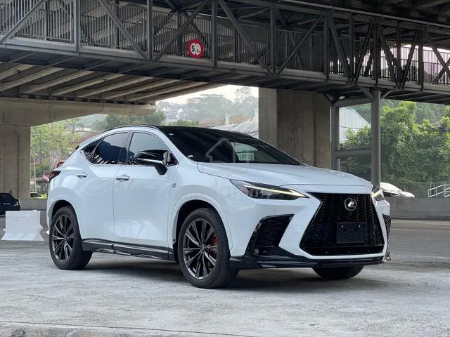 Lexus Nx350