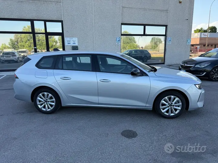 Opel Astra 2024 photo 5