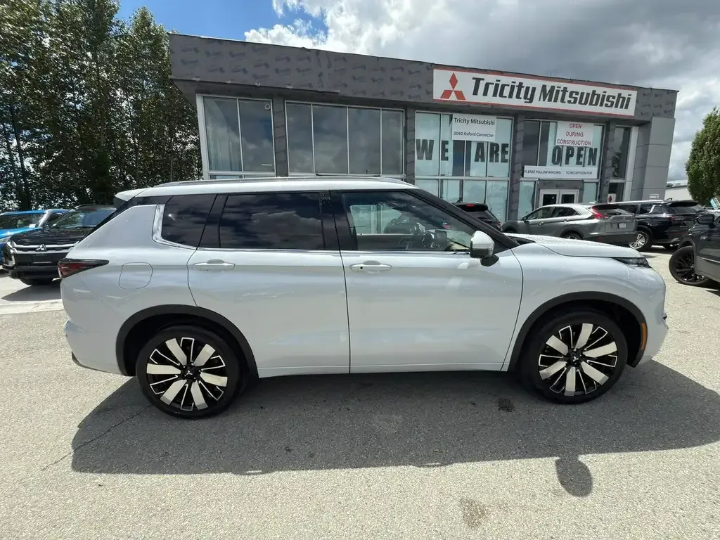Mitsubishi Outlander 2026 photo 5