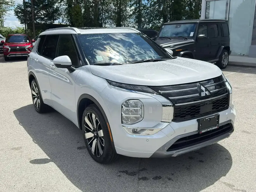 Mitsubishi Outlander 2026 photo 4