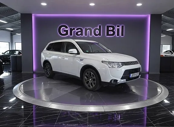 Mitsubishi Outlander 2016 photo 2