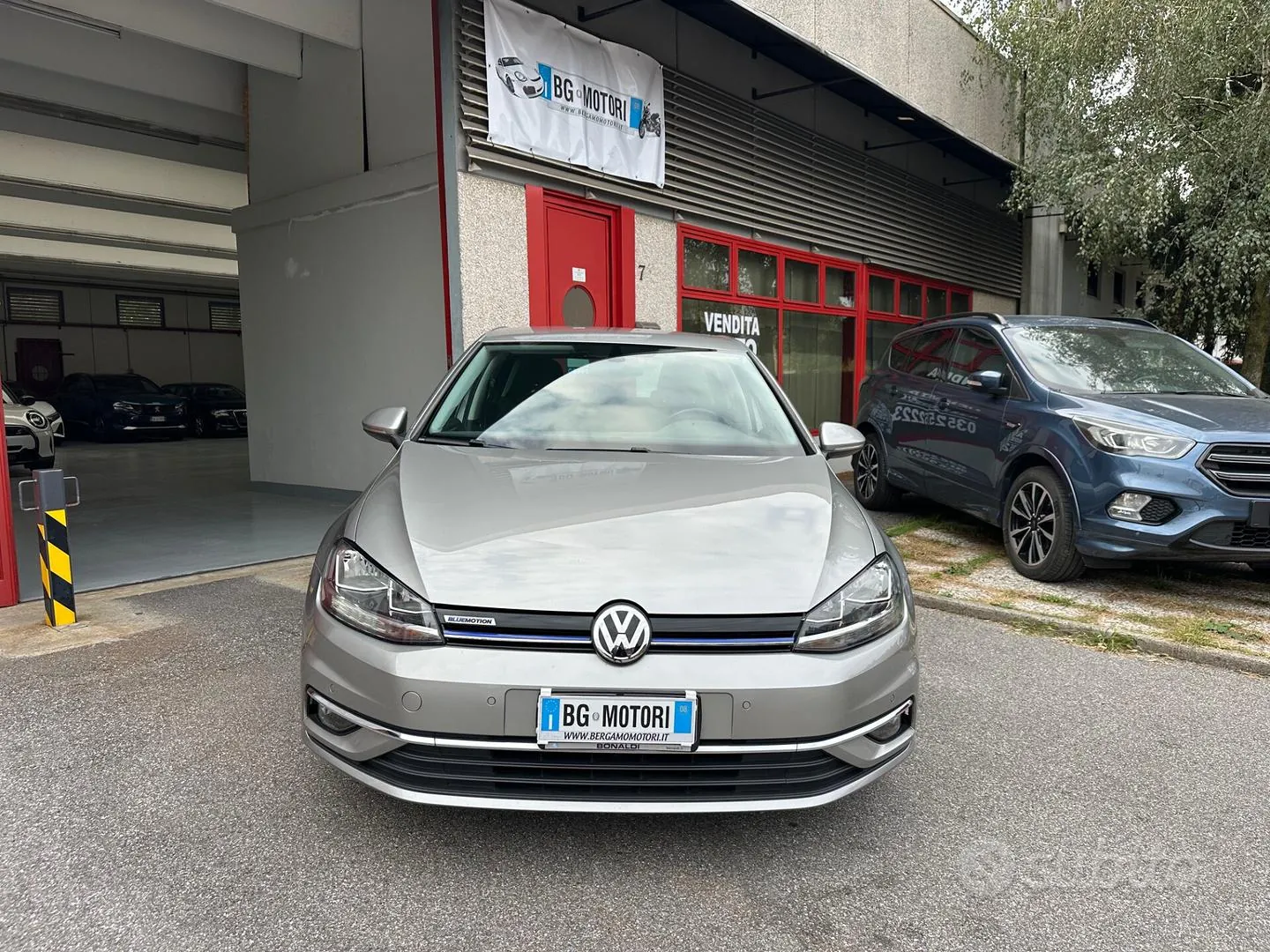 Volkswagen Golf 2019 photo 2