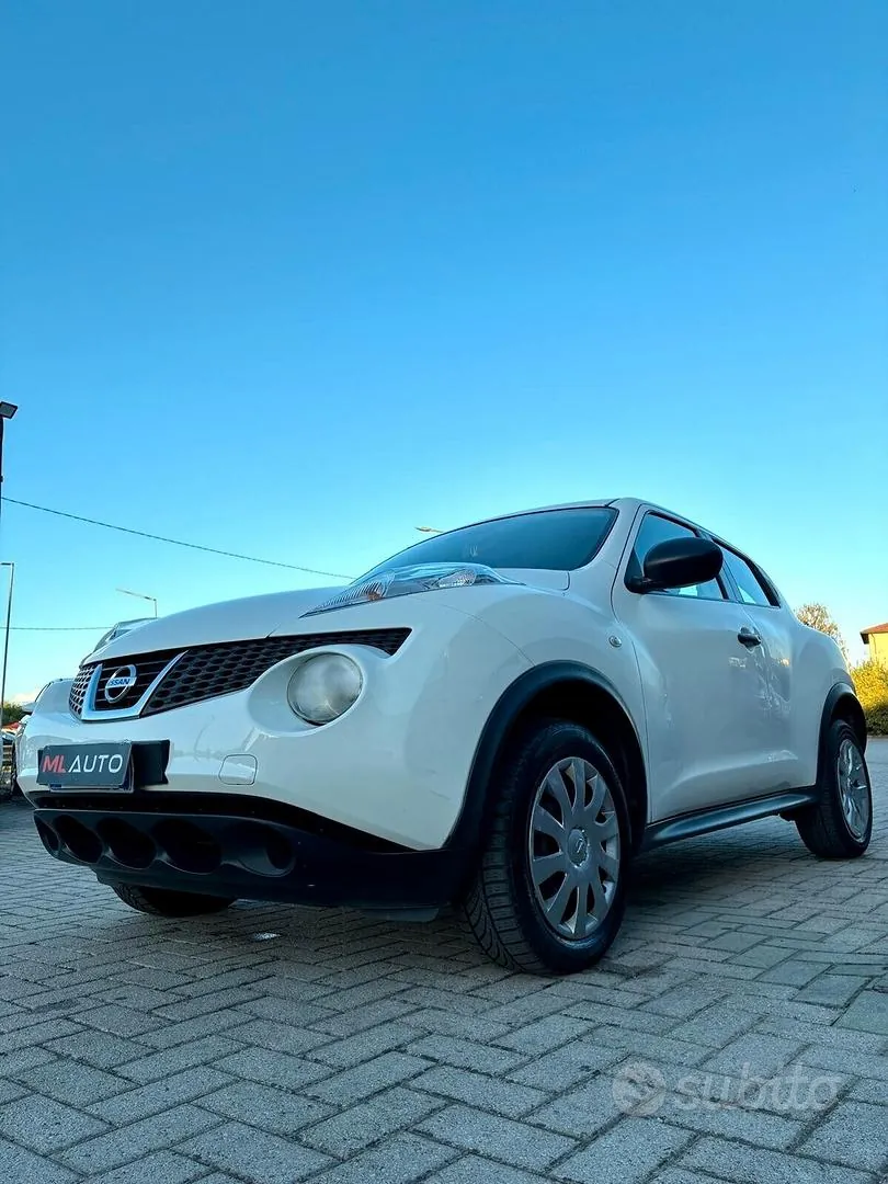 Nissan Juke 2011 photo 4