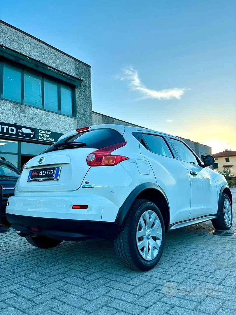 Nissan Juke 2011 photo 5