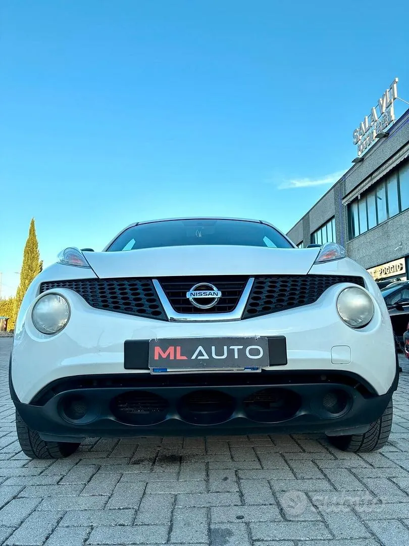 Nissan Juke 2011 photo 3