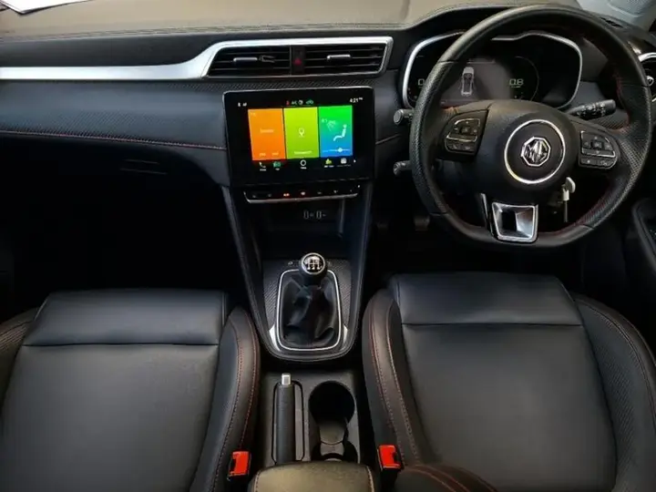 MG Mg Zs 2024 photo 3