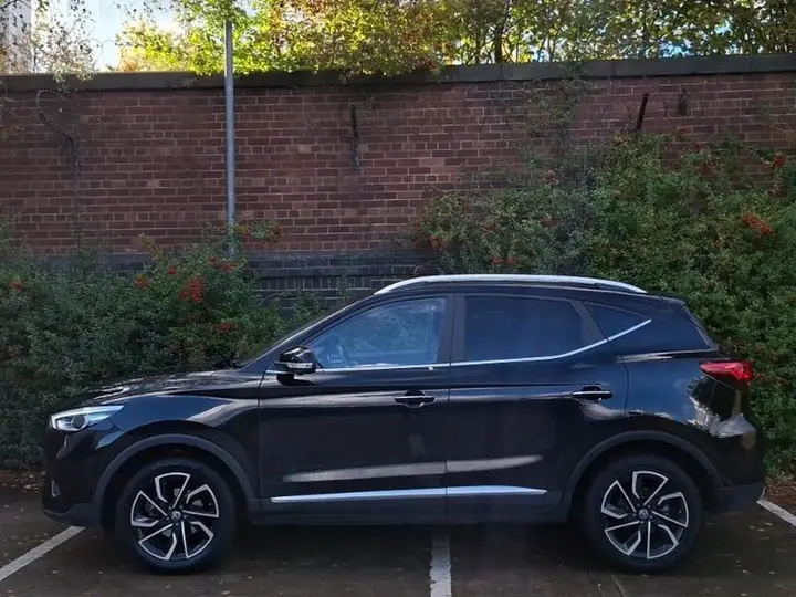 MG Mg Zs 2024 photo 4