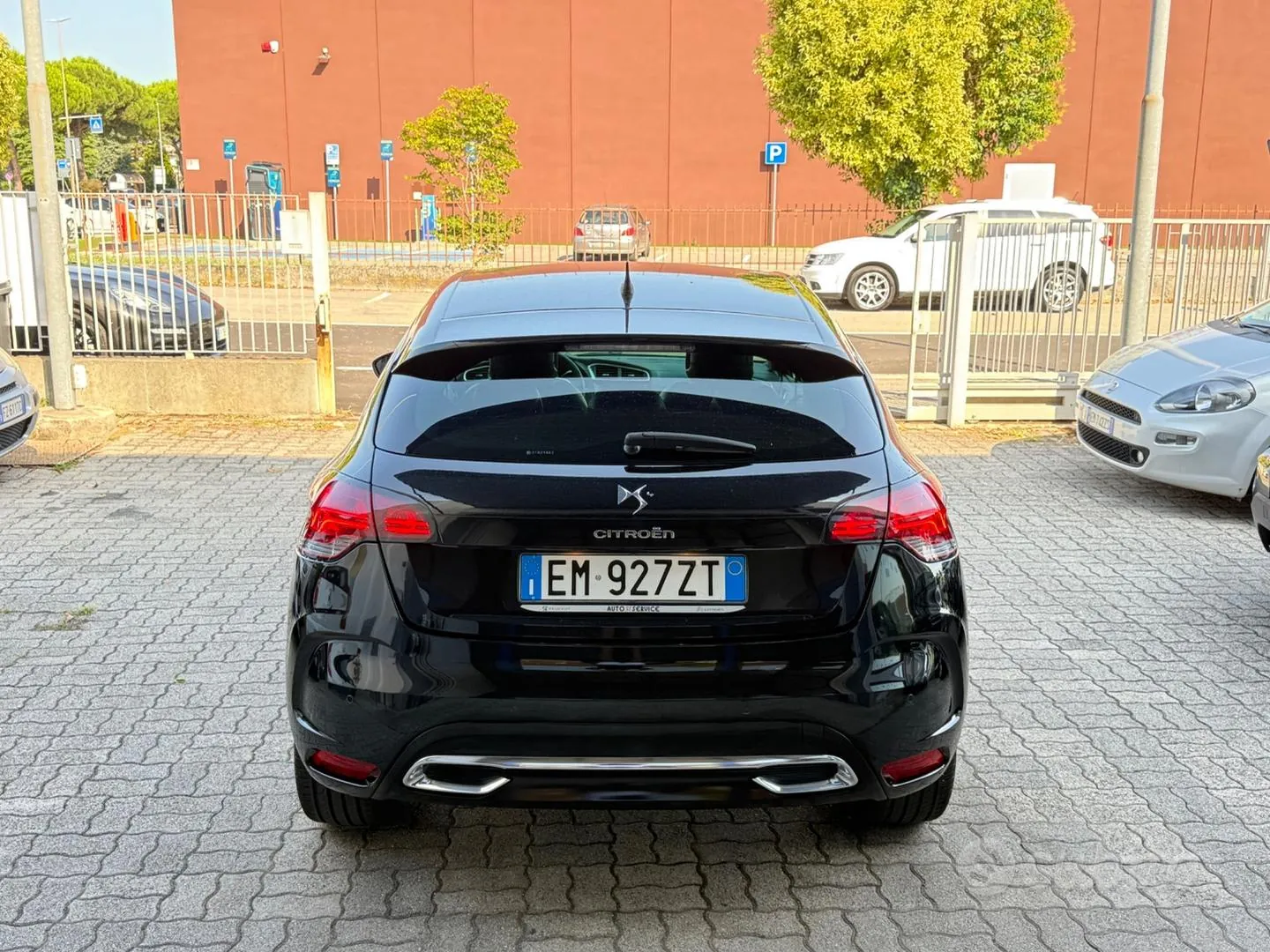 DS Automobiles Ds 4 2012 photo 3