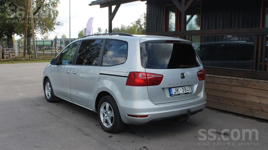 Seat Alhambra 2013 photo 5