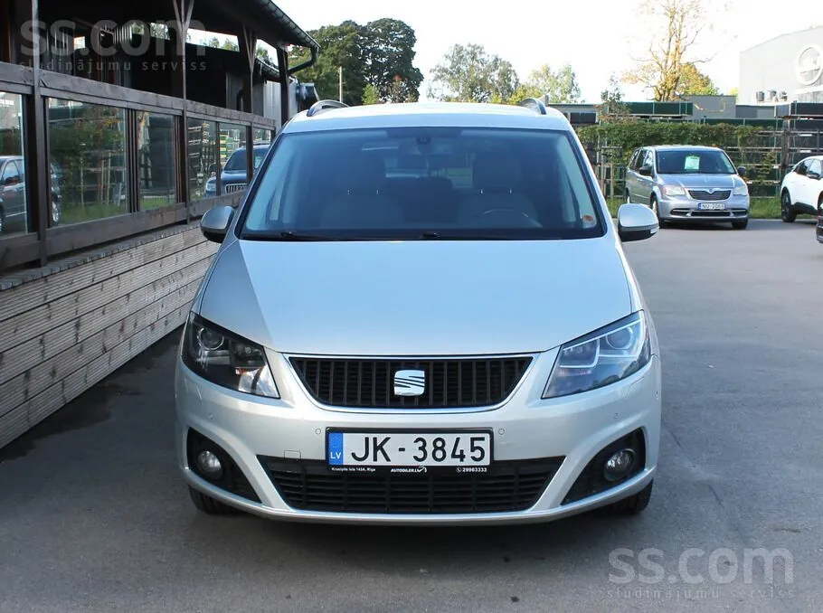 Seat Alhambra 2013 photo 2