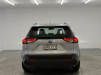 Toyota Rav4 2024 photo 5