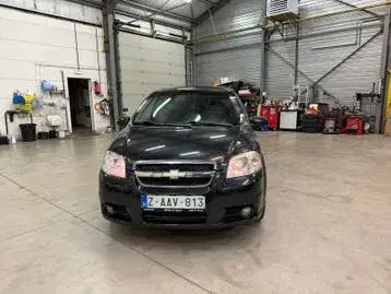 Chevrolet Aveo 2010 photo 2