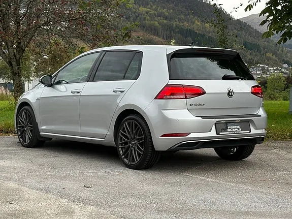 Volkswagen E-Golf 2020 photo 4