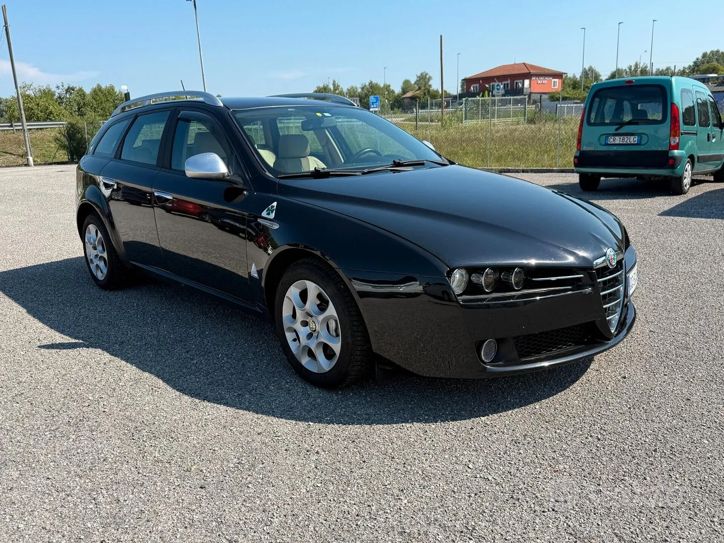 Alfa Romeo 159 2010 photo 3