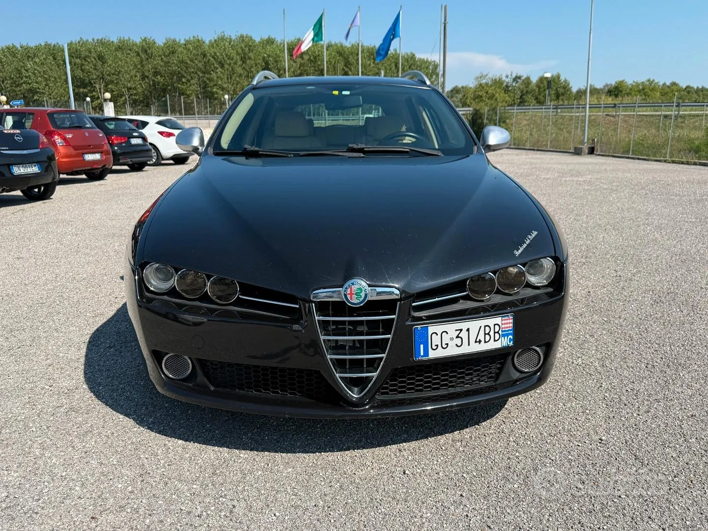 Alfa Romeo 159 2010 photo 2