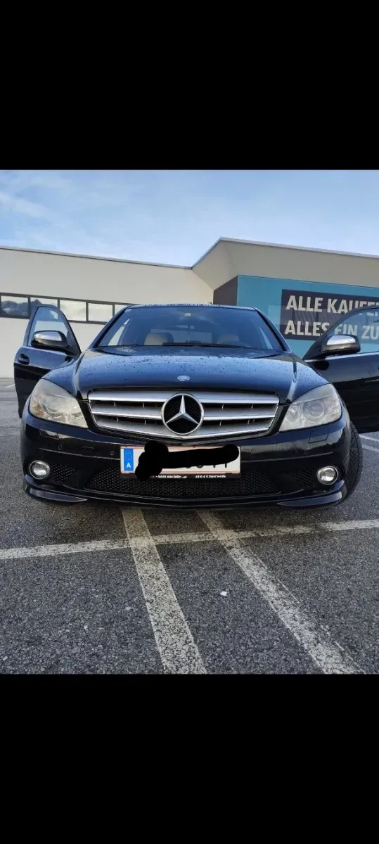 Mercedes-Benz C-Class 2008 photo 2