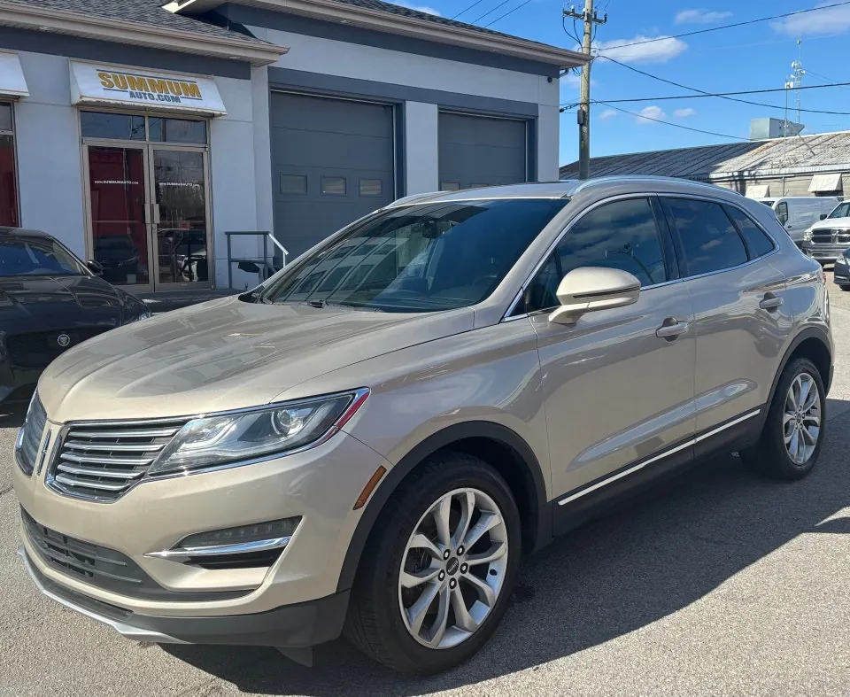 Lincoln Mkc 2015 photo 2