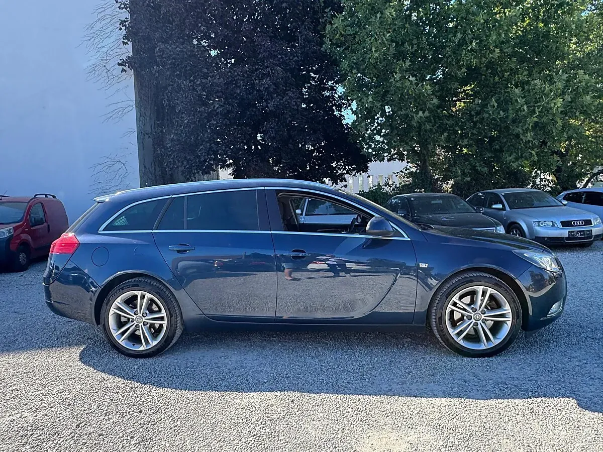 Opel Insignia 2012 photo 3