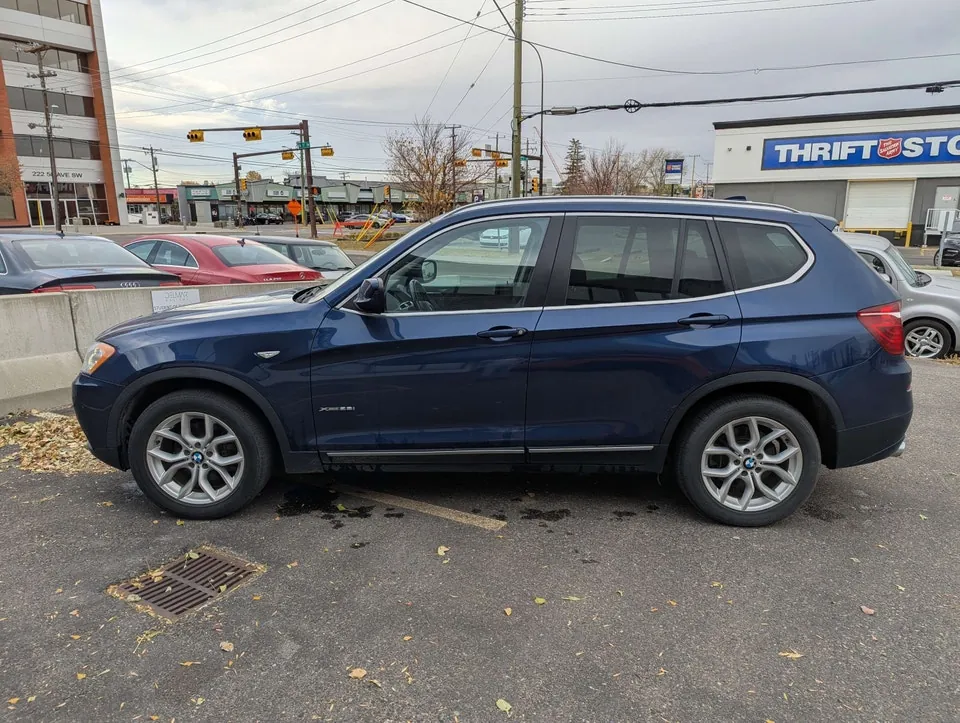 BMW X3 2013 photo 2