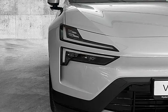 Polestar 4 2026 photo 4