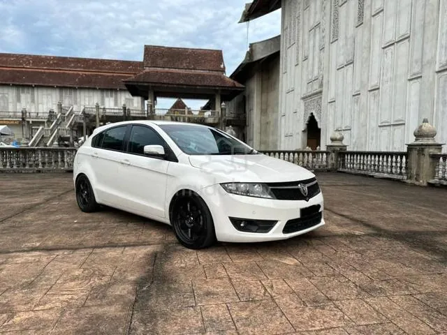Proton Suprima S