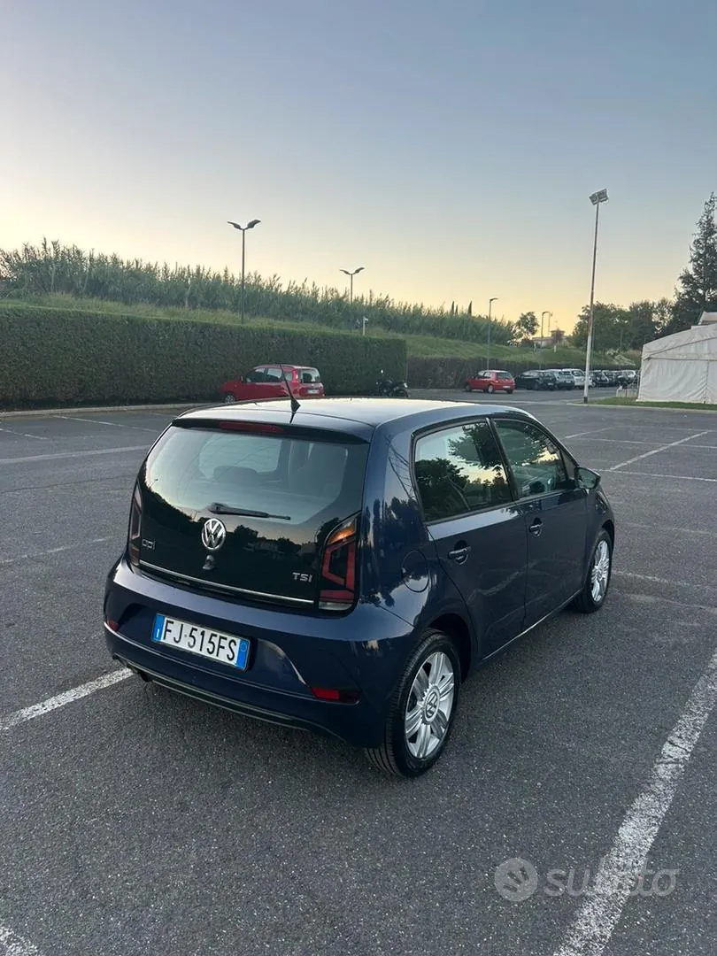 Volkswagen Up 2017 photo 2