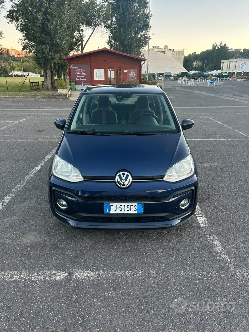 Volkswagen Up