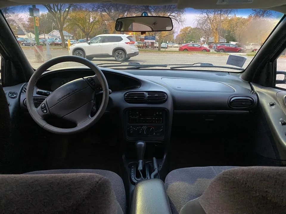 Chrysler Cirrus 2000 photo 5